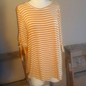 2X Gold/white striped Tie sleeve knit Tee